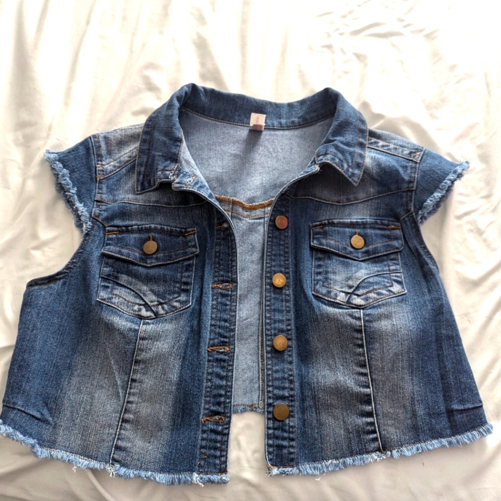 No Boundaries Jean vest